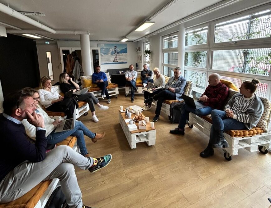 Members of EAA during the Lyon Meeting